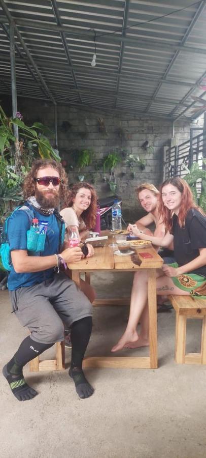 Bayan Akria Bed And Breakfast מראה חיצוני תמונה